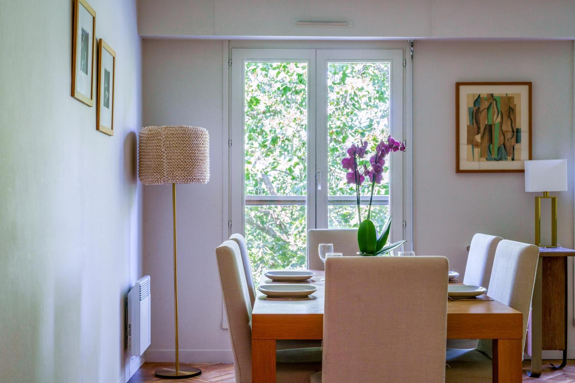 Appartement Tours Centre Avec Parking 4 P エクステリア 写真