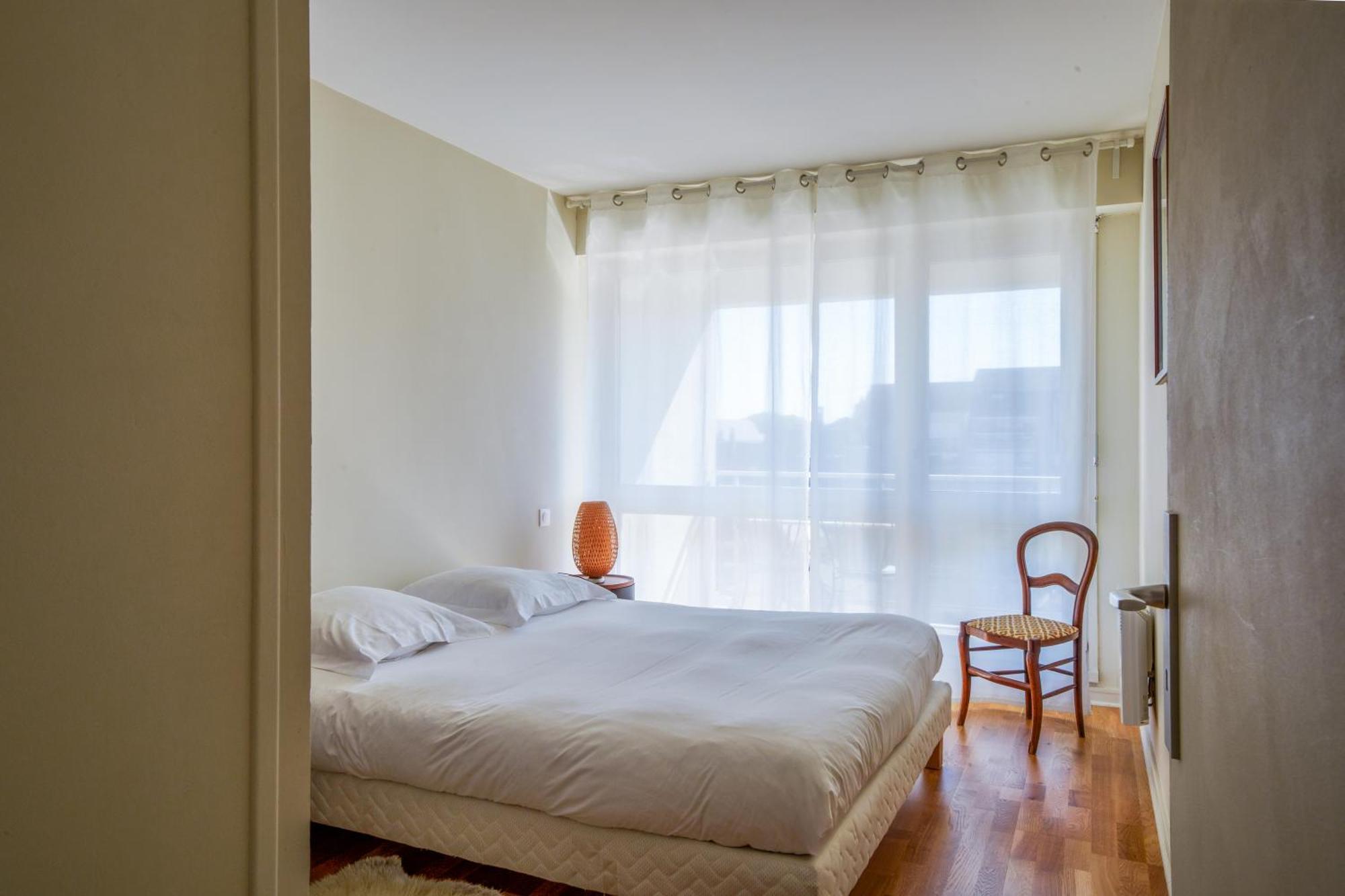Appartement Tours Centre Avec Parking 4 P エクステリア 写真