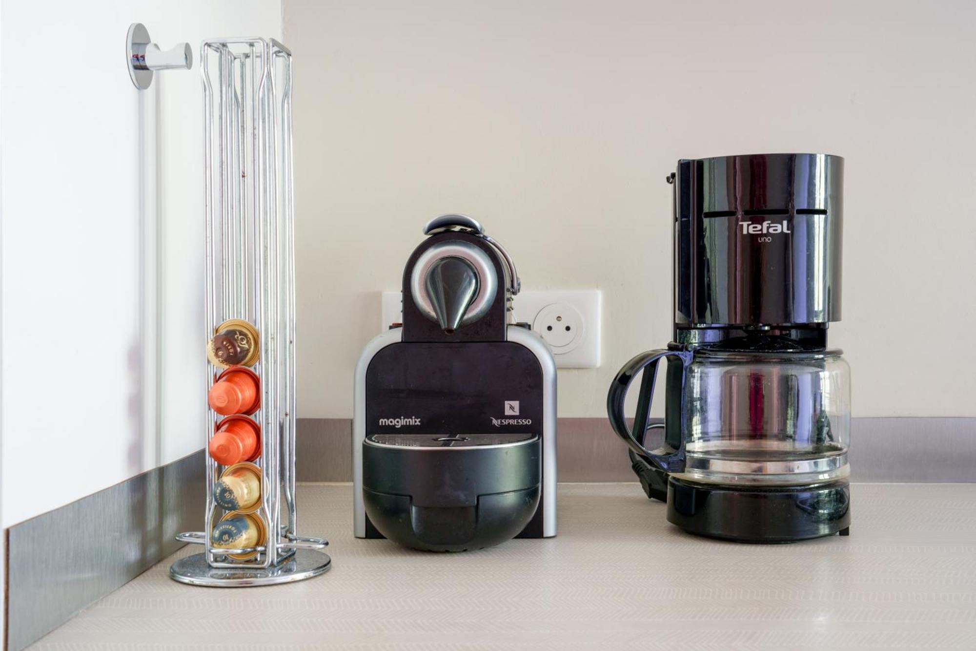 Appartement Tours Centre Avec Parking 4 P エクステリア 写真